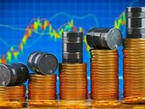 Thế giới 'nín thở' trước diễn biến giá vàng, dầu thô