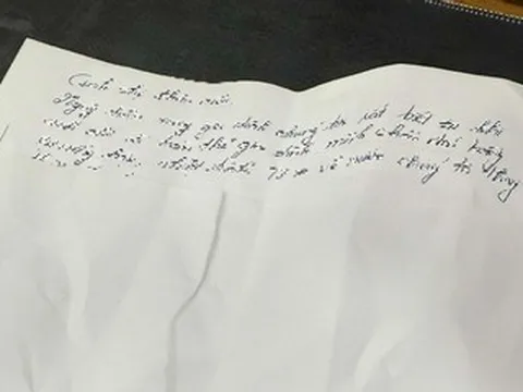 Bất ngờ về chiếc phong bì dày cộm của gia đình bạn trai Việt kiều