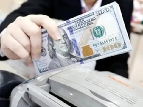 Tỷ giá USD hôm nay 6/4: USD hạ nhiệt, chợ đen lao dốc hơn 100 đồng