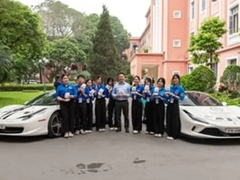 Sau khi để sinh viên 6 trường đại học ở Hà Nội 'mục sở thị', 20 siêu xe của ông Đặng Lê Nguyên Vũ đang có 'ngã rẽ mới'