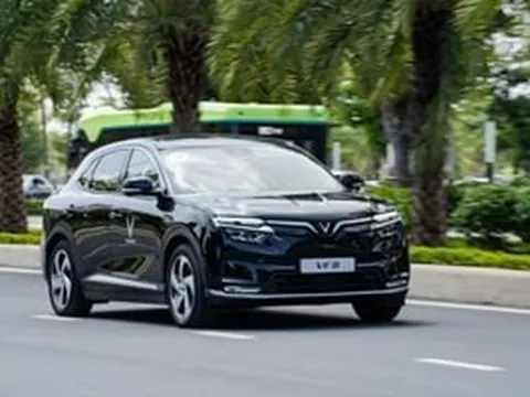 Kỹ sư bán chiếc Ford Ranger để mua VinFast VF 8, chủ xe đã nói thẳng về chi phí nuôi xe, công khai con số 3.000.000 đồng/tháng đã từng phải chi