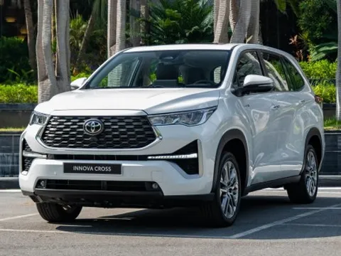 Người Việt tăng mua xe hybrid