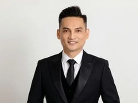 Từ điển mùa ĐHCĐ 2026: Đừng nghe lời lãnh đạo bằng tai của người hâm mộ, hãy nghe bằng đầu của một nhà đầu tư