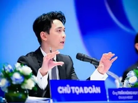 Chủ tịch ACB Trần Hùng Huy: Ở vị trí điều hành mà không cập nhật kiến thức liên tục, mỗi năm có thể 'khấu hao' tới 15% năng lực của chính mình