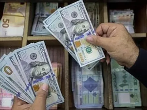 Tỷ giá USD hôm nay 17/4: Ngân hàng đi ngang, USD tự do giảm mạnh tới 280 đồng