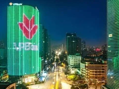 Hé lộ ‘game’ gọi vốn ngoại tại VPBank: Tham vọng vốn điều lệ trên 100.000 tỷ đồng, lớn nhất hệ thống ngân hàng