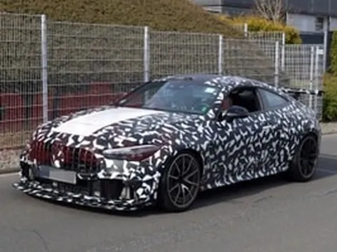 Rò rỉ hình ảnh Mercedes-AMG CLE : Động cơ V8, mạnh 646 mã lực, chỉ xuất xưởng duy nhất 30 chiếc