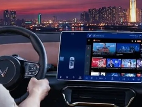 VinFast 'gãi đúng chỗ ngứa' khách hàng trẻ bằng tính năng đặc biệt trên 4 dòng xe điện cao cấp