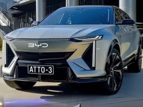 Lộ diện BYD Atto 3 bản nâng cấp: Dài ngang Mazda CX-5, thế hệ pin Blade mới, tầm hoạt động 630km, sạc 5 phút từ 10 lên 70%