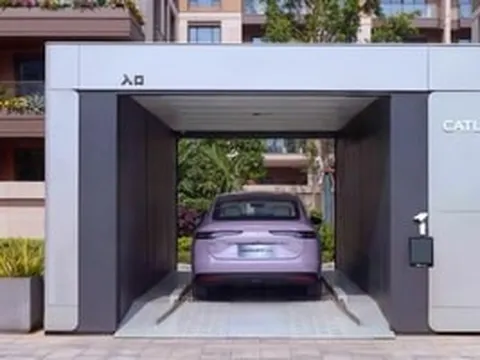 Nhà sản xuất pin xe điện lớn nhất thế giới tung công nghệ mới, nhưng điều gây chú ý là việc người dùng có thể kiếm bộn tiền từ việc đổi pin