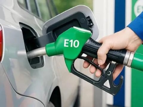 Từ 1/6 sẽ thay thế toàn bộ xăng RON95 bằng xăng E10