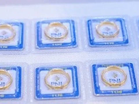 Giá vàng biến động mạnh, đại gia vàng lên kế hoạch lợi nhuận "khủng"