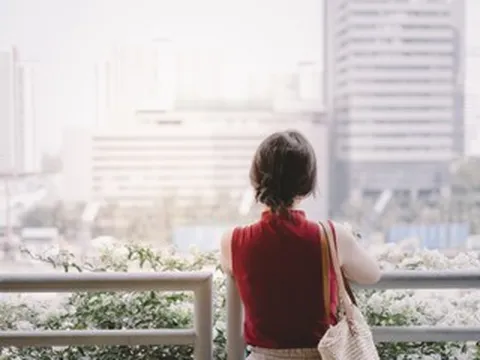 Cô gái 34 tuổi thu nhập 100 triệu/tháng, 'bất lực' tìm người yêu xứng đôi