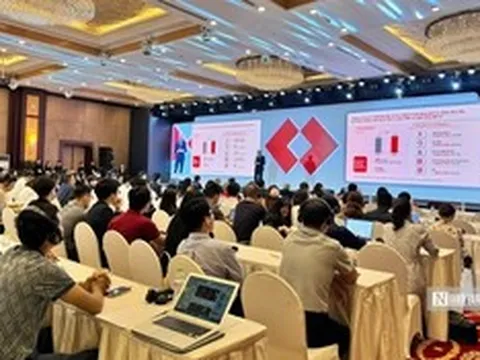 ĐHĐCĐ Techcombank: Tăng vốn "khủng" vượt 100.000 tỷ đồng, chia cổ tức tiền mặt 17%