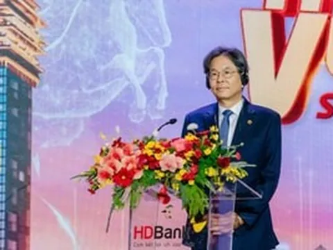 Bài phát biểu 'truyền cảm hứng' của Chủ tịch HDBank tại ĐHĐCĐ 2026