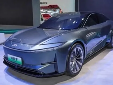 Toyota là ‘ông lớn’ bán mẫu sedan điện 'xịn ngang Camry nhưng giá chỉ 490 triệu: Đẹp đặc trưng, chạy xa tới 710km/1 lần sạc