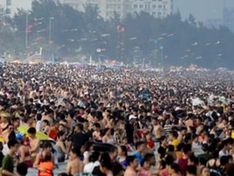 Nhận thù lao gấp nhiều lần khi đi làm dịp lễ 30/4 và 1/5: Khoản tiền này có bị tính thuế TNCN?