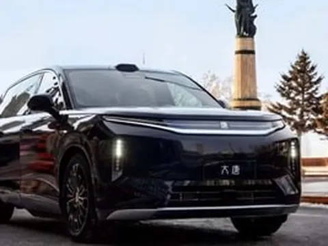 Một hãng xe điện Trung Quốc nhận 60.000 đơn đặt hàng chỉ sau 48 giờ mở bán, đây là mẫu SUV 'khủng long' nào?