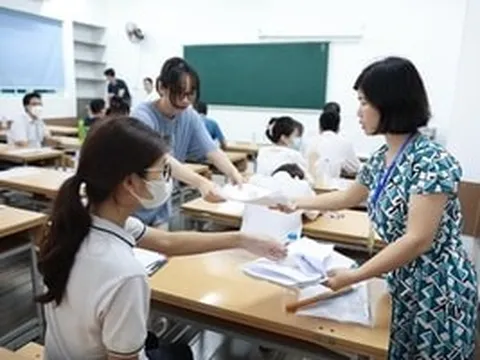 Không còn tranh cãi: Giáo viên phổ thông đảm nhận vị trí này vừa có phụ cấp, vừa được giảm tiết dạy