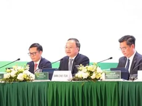 Sếp Vietcombank thẳng thắn nói về cuộc đua lãi suất từ nay đến cuối năm