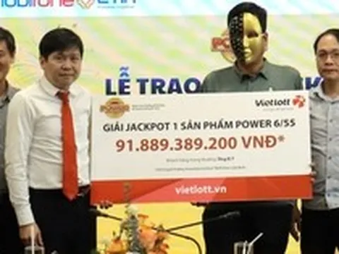 Đang chuẩn bị bữa tối, doanh nhân nhận tin trúng độc đắc gần 92 tỷ đồng