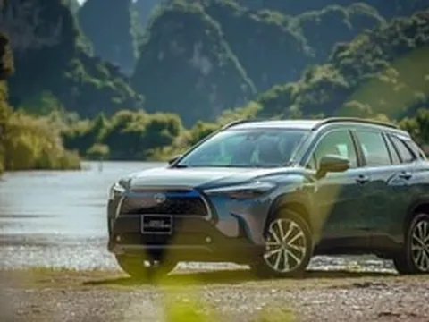 Thương hiệu ô tô lớn nhất thế giới lập kỷ lục doanh số toàn cầu nhờ sức hút từ dòng xe hybrid