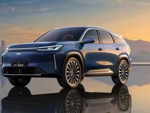 Cùng cỡ với Mazda CX-5, mẫu SUV giá 460 triệu vừa ra mắt ngày 28/4: Chỉ 4,73 lít/100km, thiết kế hiện đại, nội thất ốp vân gỗ, hỗ trợ lái tự động