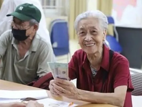 Người lao động lưu ý: 4 trường hợp được hưởng ngay bảo hiểm hưu trí bổ sung từ tháng 16/5