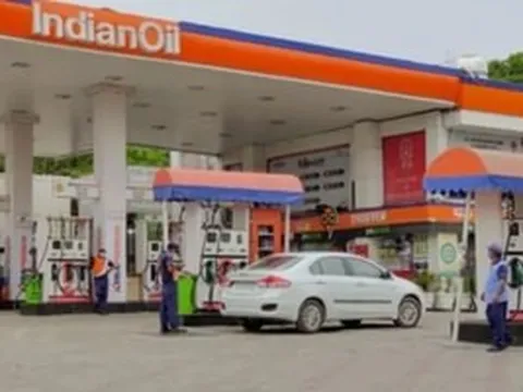 Động cơ xăng và diesel không còn tương lai: Tuyên bố bất ngờ của vị Bộ trưởng Giao thông vận tải tại đất nước tỷ dân