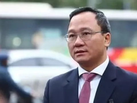 Ông Khuất Việt Hùng làm việc tại Vietjet