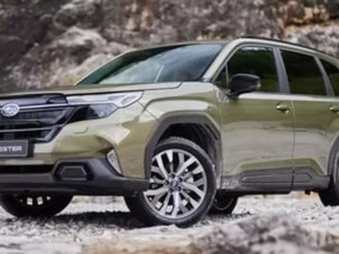 Trong năm nay, khách Việt sắp có thêm lựa chọn SUV hybrid Nhật mạnh hơn 190 mã lực, tiêu thụ 5,4 lít/100 km, 'var thẳng' Honda CR-V