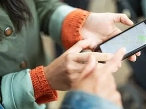 400.000 hộ gia đình sắp được nhận smartphone miễn phí: Nhiều đối tượng đủ điều kiện nhưng vẫn bị loại vì lý do này