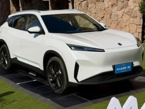 Cạnh tranh Hyundai Tucson và Mazda CX-5: Xe điện Dongfeng Mage EV có gì để thuyết phục khách Việt?