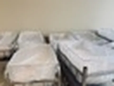 Mỹ đón một kỷ lục buồn chưa từng có trong lịch sử, tiến sát mốc ‘khó có thể đảo ngược’
