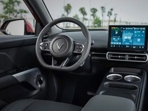 Đi hơn 2.000 km bằng VinFast VF MPV 7, ông bố 2 con bất ngờ vì điều trước đây đi xe xăng chưa từng có