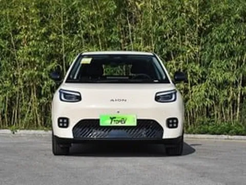 Mẫu hatchback điện giá chỉ 285 triệu: Thiết kế bo tròn, đi xa tới 320km/1 lần sạc, Hyundai i10 nay có ‘kình địch’ mạnh