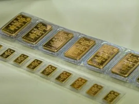 Giá vàng hôm nay (7/5): Tăng vọt cả trong nước và quốc tế sau tín hiệu mới từ Mỹ