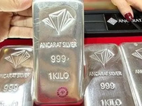 Giá bạc hôm nay 7-5: Nhiều người muốn cắt lỗ khi thấy giá vượt 3 triệu đồng/lượng
