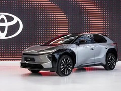 Toyota gây sốc tại Nhật Bản: Doanh số xe điện tăng 3.300%, vượt xa BYD nhờ trợ giá khủng