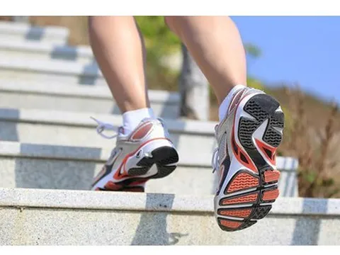 Đi cầu thang bộ mỗi ngày, hoạt động đơn giản nhưng hiệu quả?