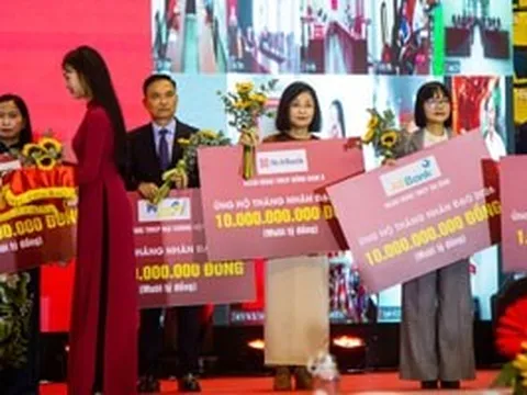 SeABank ủng hộ 10 tỷ đồng hưởng ứng Tháng Nhân đạo năm 2026