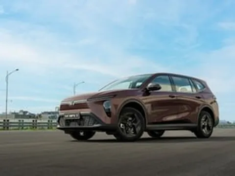 Thử thách VinFast VF MPV 7 qua chuyến xuyên Việt, chủ xe càng tin tưởng vào quyết định 'đổi xăng lấy điện'
