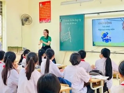 Từ ngày 15/5: Giáo viên sẽ được dạy thêm có thu phí, cần phải đáp ứng những điều kiện gì?