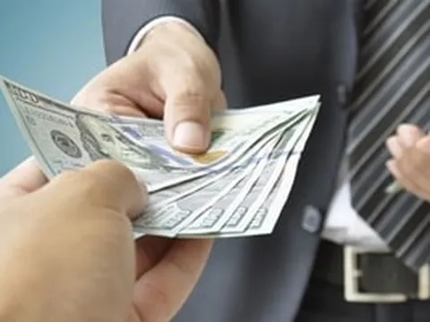 Một doanh nghiệp bảo hiểm sắp trả cổ tức tiền mặt 12%, chốt quyền ngay trong tháng 5