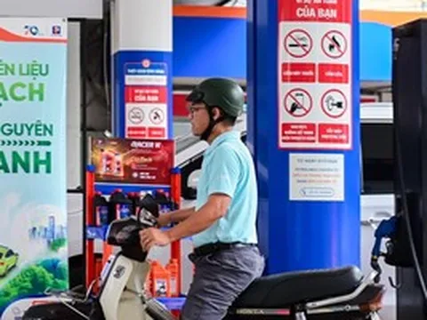 Từ 15/5, người dân sẽ không thể mua được xăng RON 95 tại các cây xăng của PV OIL