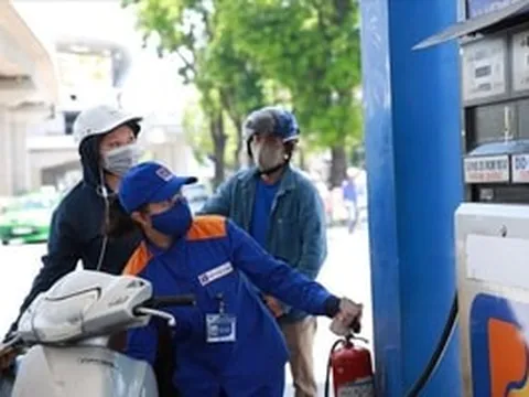 Hành vi tưởng ‘vô hại’ này khi đi đổ xăng sẽ bị phạt tới 25.000.000 đồng, cần lưu ý và chấp hành nghiêm chỉnh