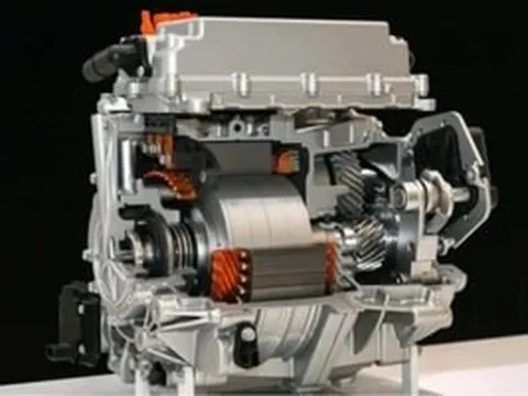 Không nằm ngoài 'cuộc chiến' xe điện, Hyundai ra mắt động cơ điện mới: Tích hợp 3 trong 1, thu nhỏ 20% diện tích, giá rẻ và dễ sửa chữa hơn