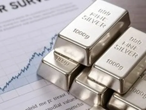 Giá bạc leo dốc, hơn trăm tấn bạc “về kho” một gã khổng lồ chỉ sau ít ngày