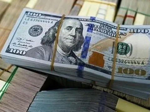 Tỷ giá USD tuần 11-15/5: USD lập đỉnh 4 tháng, giá chợ đen giảm sâu