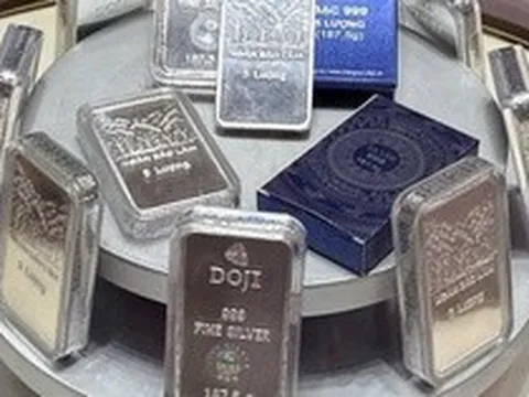 Rớt mạnh từ đỉnh 2 tháng, điều gì chờ đợi giá bạc trong tuần tới?